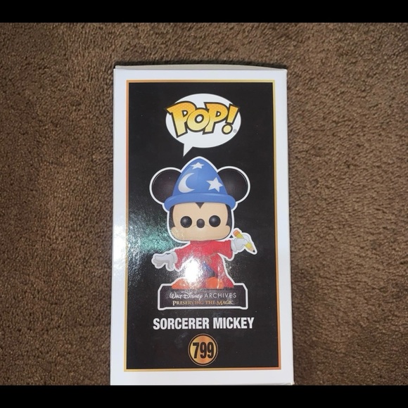 Sorcerer Mickey Funko Pop - Picture 4 of 6